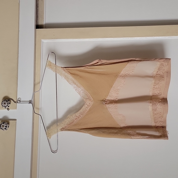 Zara blouse. - Picture 1 of 14